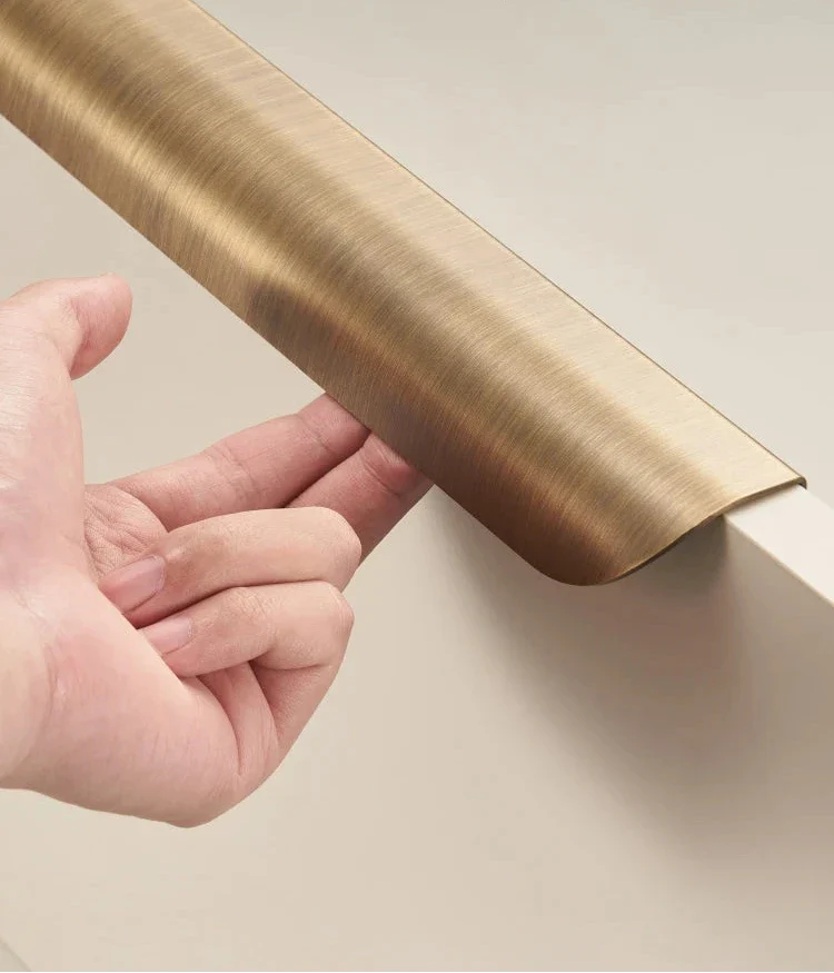 Brass Fold Edge Pull Handle – Curved Cabinet & Drawer Pull