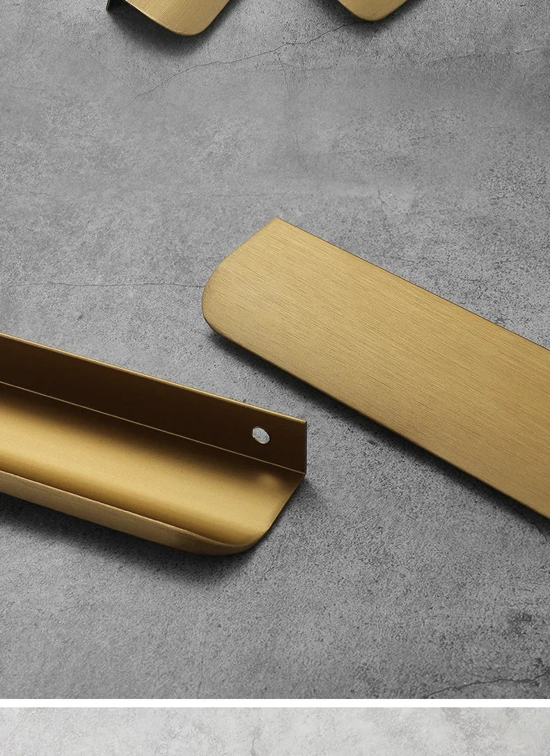 Invisible Aluminum Edge Pull Handle – Modern Curved Cabinet & Drawer Pull