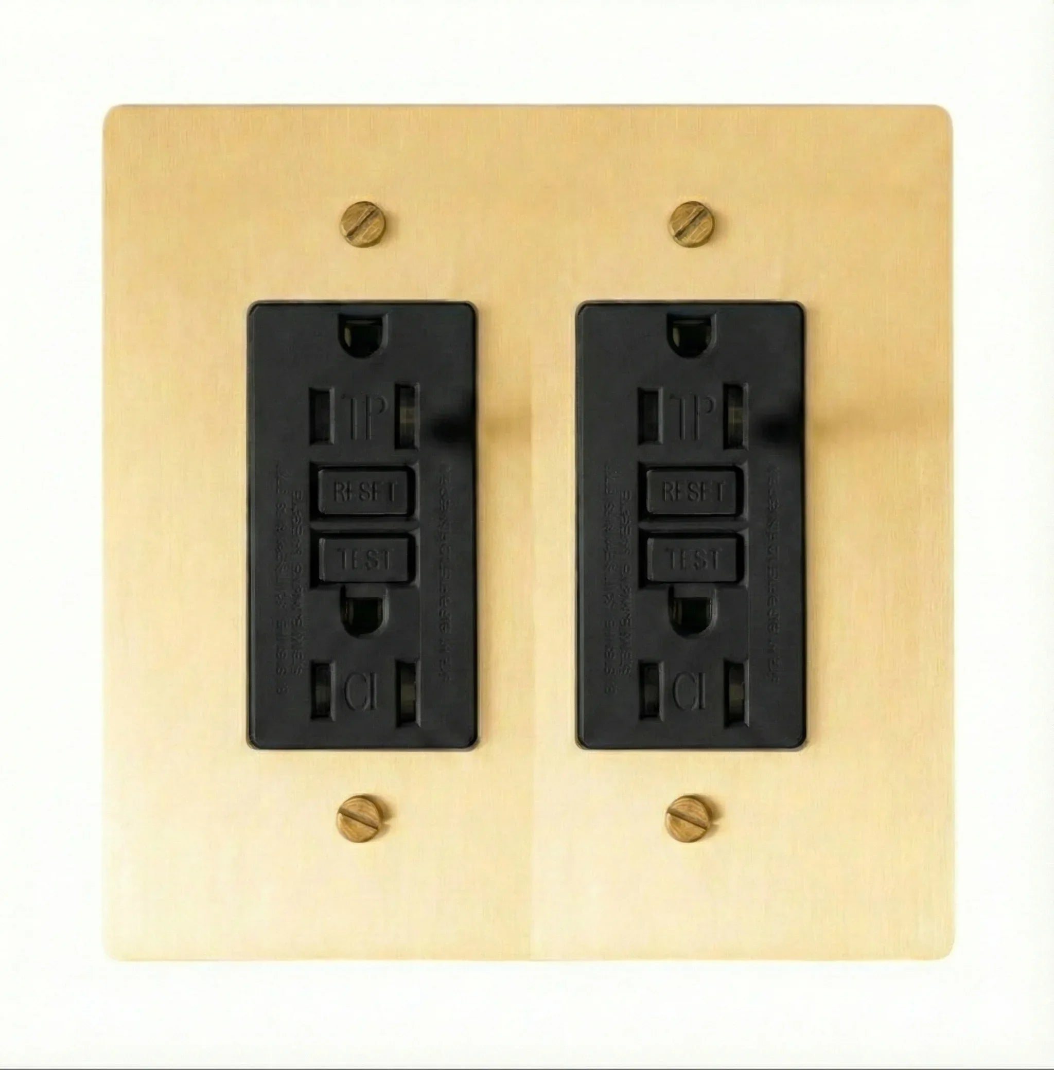 Solid Brass 2-Gang Outlet (4plugs)