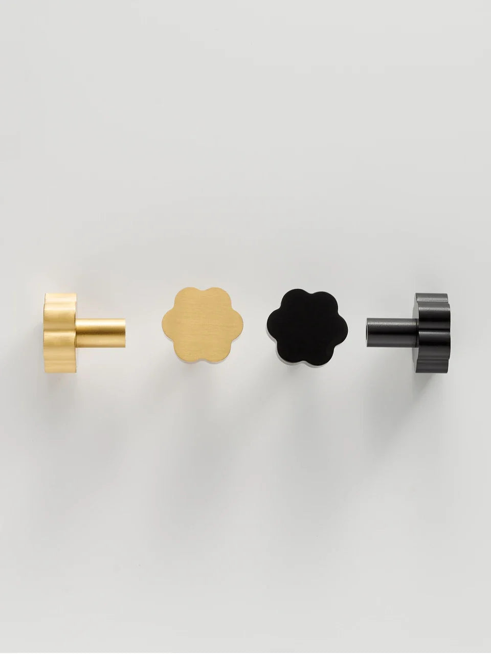 Flower Cabinet Knob – Elegant Hexapetal Design