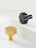 Flower Cabinet Knob – Elegant Hexapetal Design