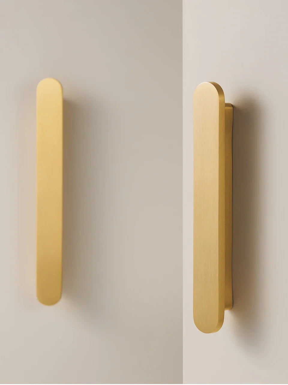 Brass Circular-End Handle – Cabinet & Drawer Pulls