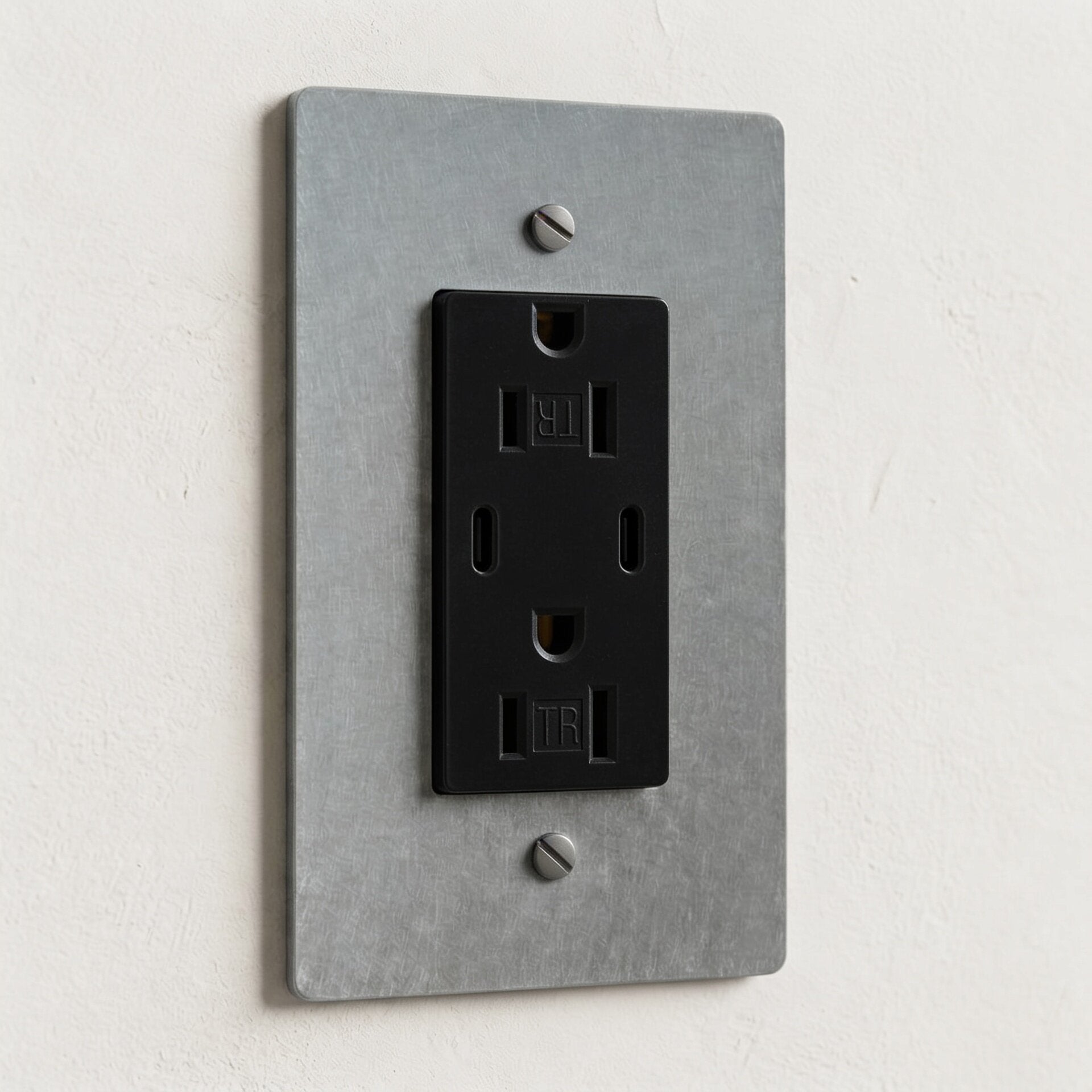 Solid Brass Dual USB-C Electrical Outlet
