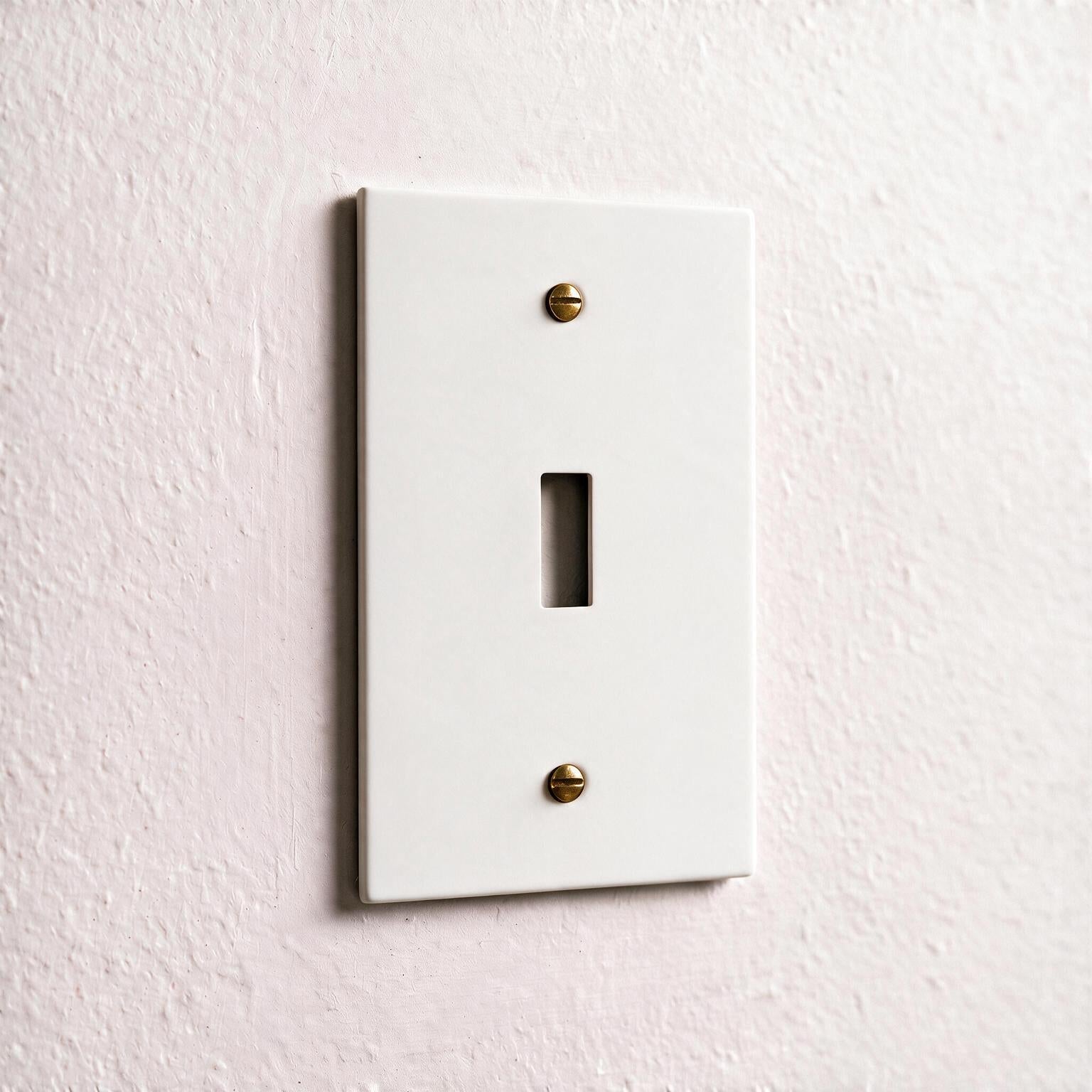 1-Gang Solid Brass Toggle Wall Plate