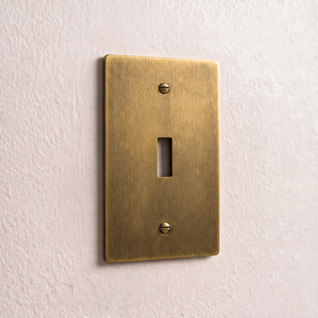 1-Gang Solid Brass Toggle Wall Plate