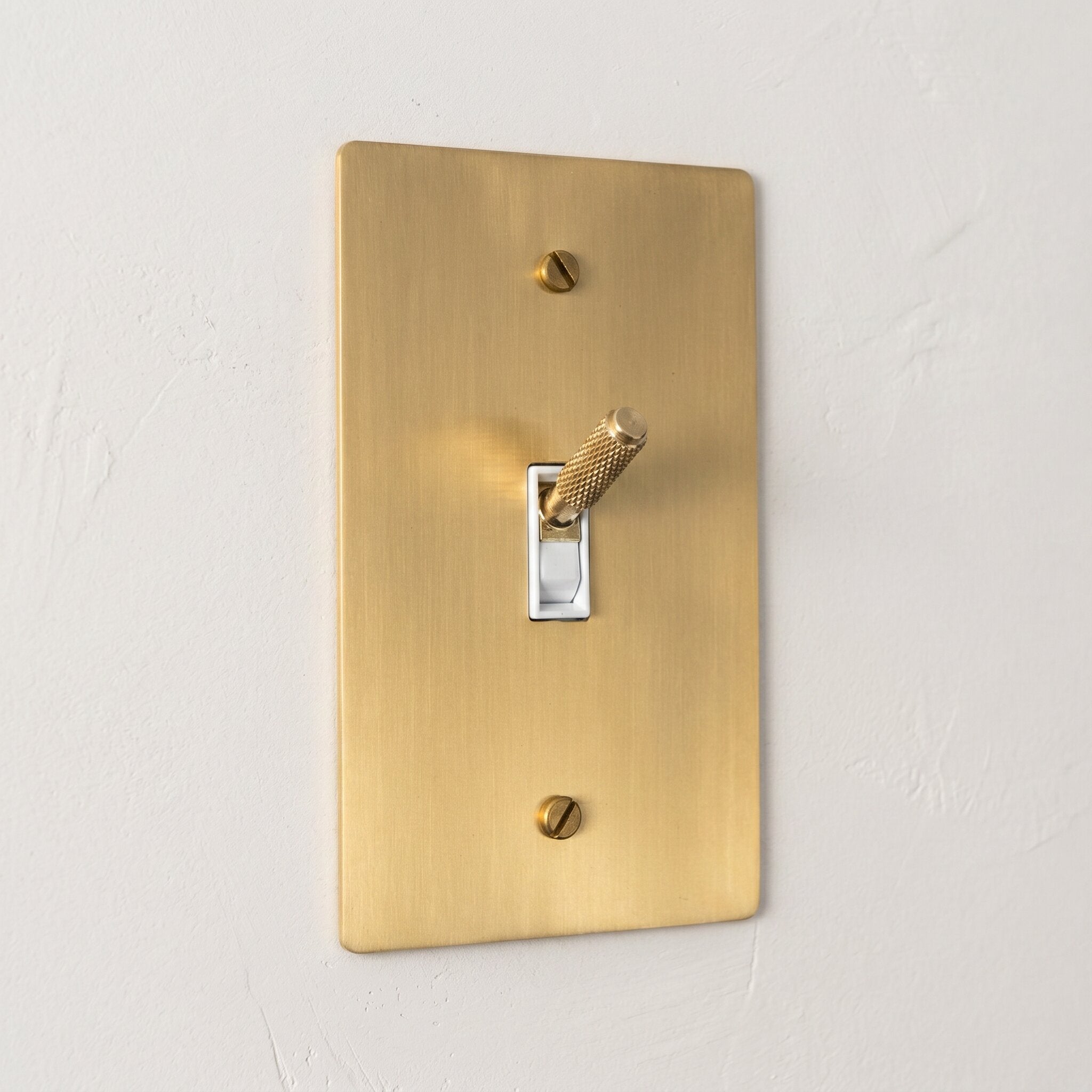 1-Gang Solid Brass Knurled Toggle Light Switch