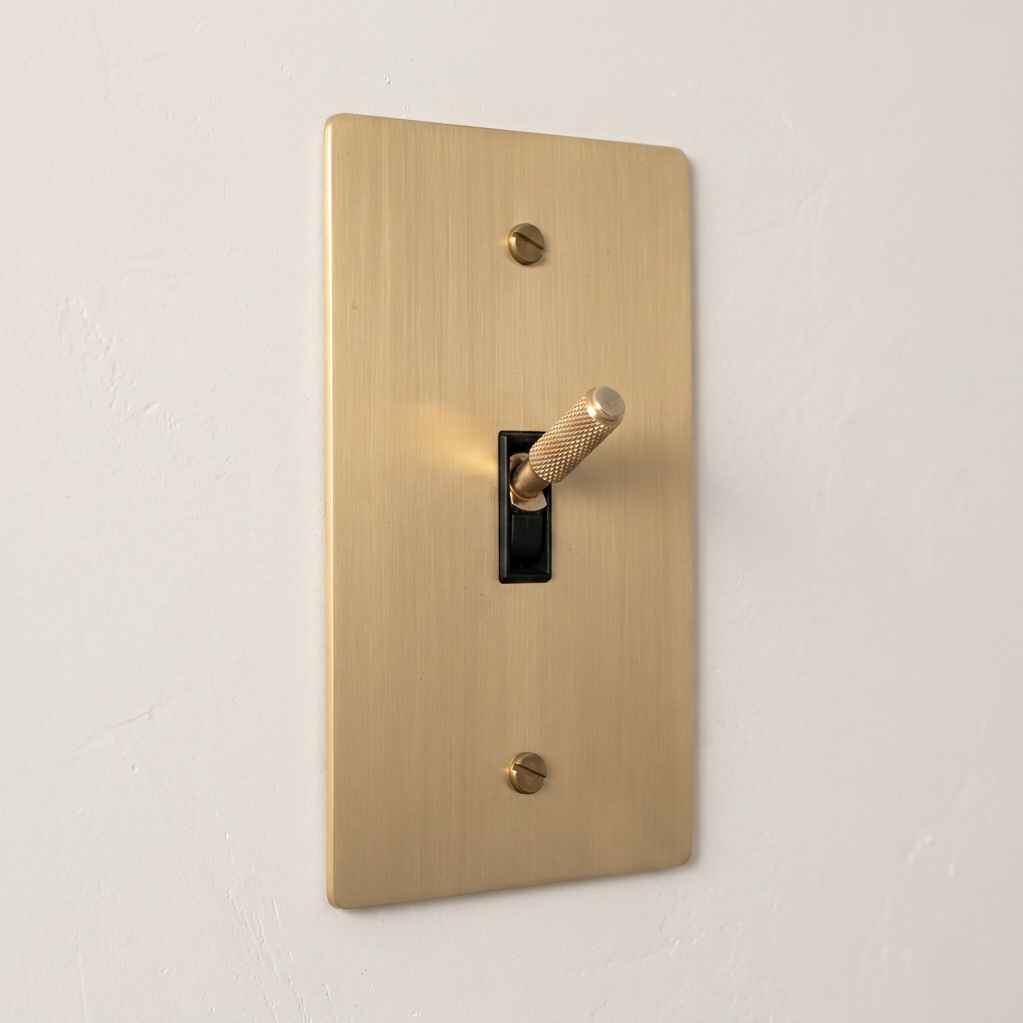 1-Gang Solid Brass Knurled Toggle Light Switch