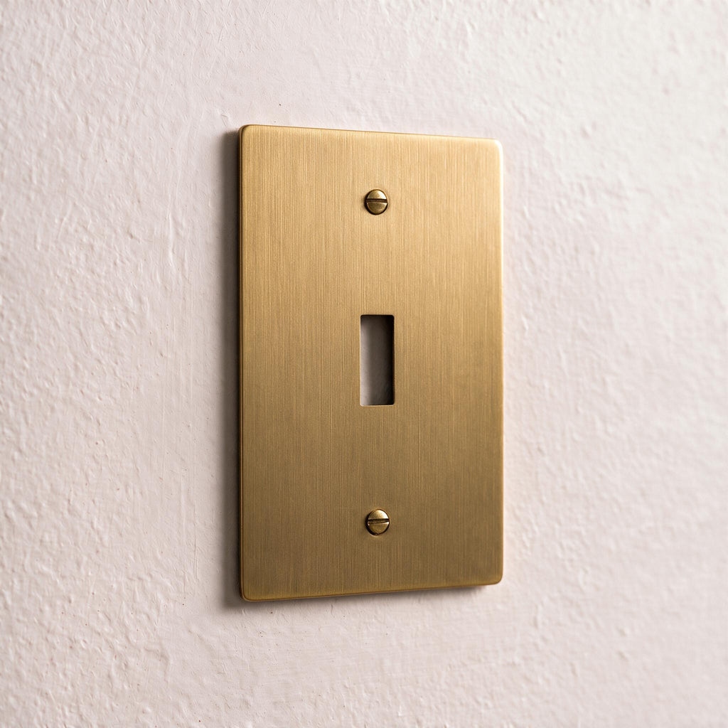 1-Gang Solid Brass Toggle Wall Plate