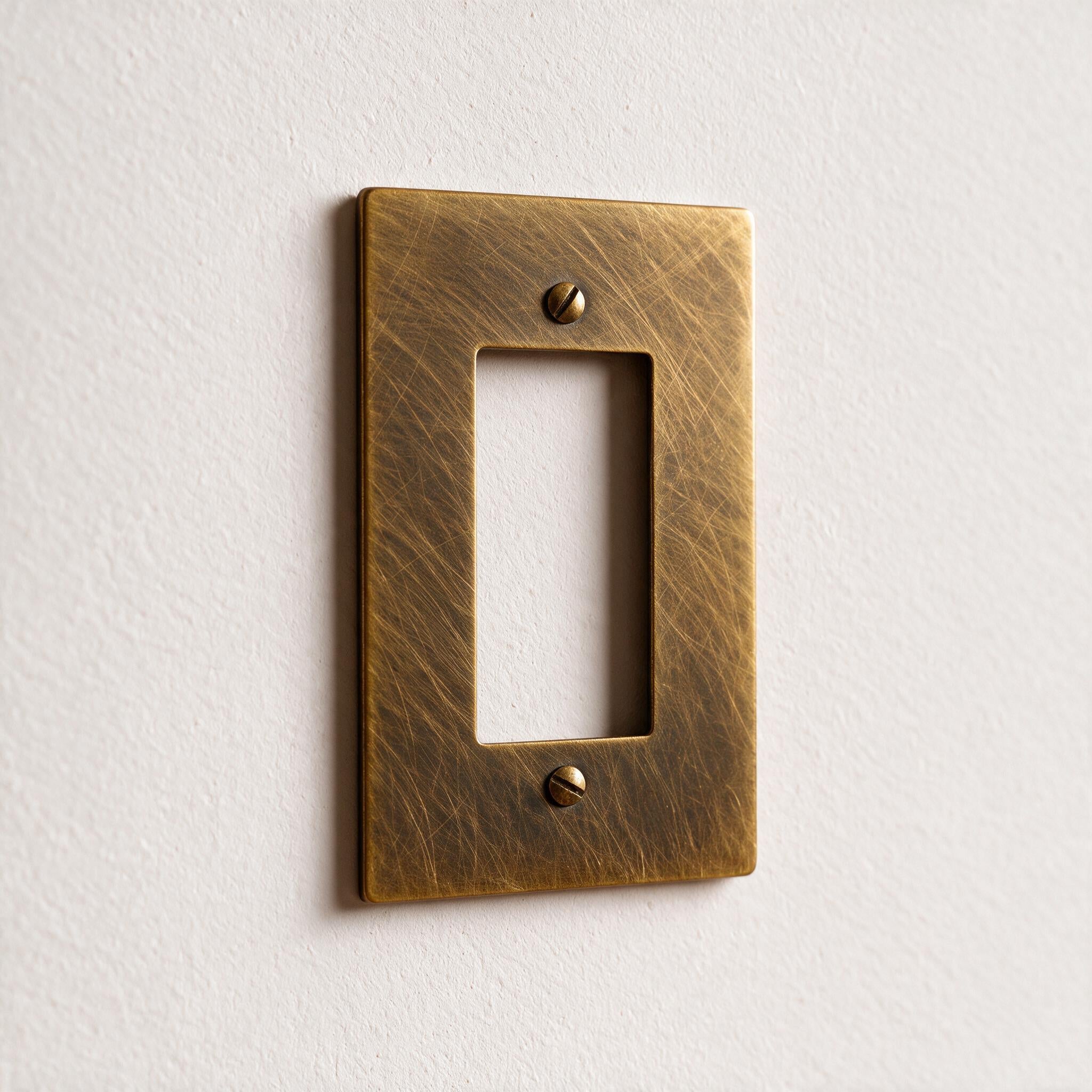 1-Gang Brass Decorator Wall Plate